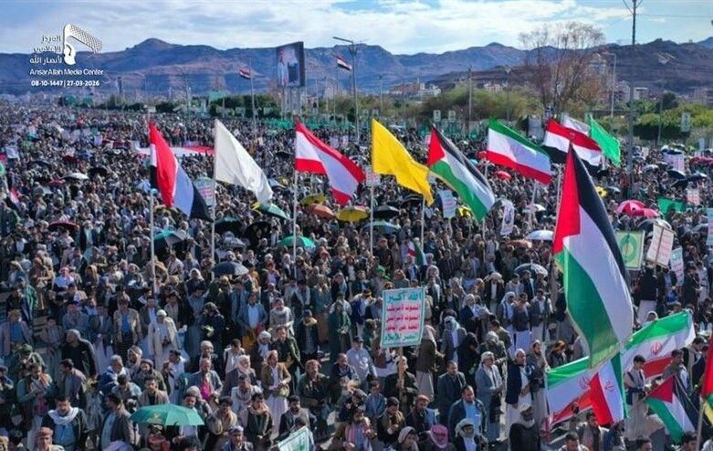 یمنی‌ها: انگشتان ما روی ماشه است و برای هر گزینه‌ای آماده‌ایم