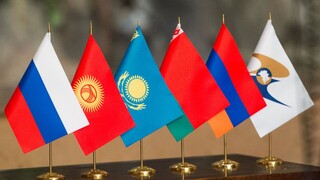معاون وزیر اقتصاد: آغاز فعالیت سامانه اوراسیا در گمرک از اول اردیبهشت/ معافیت‌های گمرکی برای بازرگانان