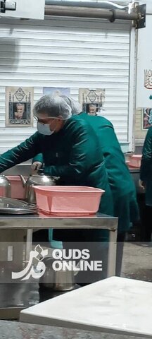 عکس |  تصاویری از خادمی و لباس خادمی شهید تنگسیری در حرم امام‌رضا(ع)
