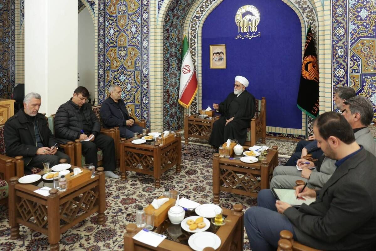 تولیت آستان قدس رضوی: برنامه‌ریزی و تدابیر خوب دولت مانع کمبود کالا در کشور شد