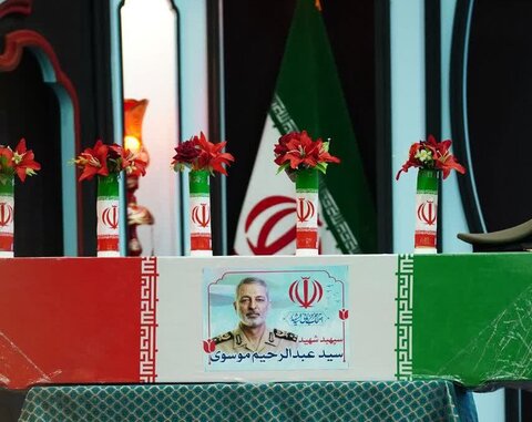 میعادگاه منتظران با پیکر سپهبد موسوی وداع کرد