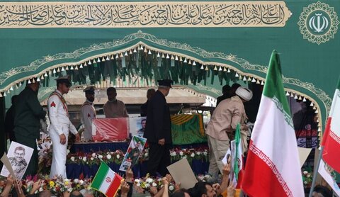 نماینده آبادان: تنگه هرمز به نام «شهید تنگسیری» نام‌گذاری شود