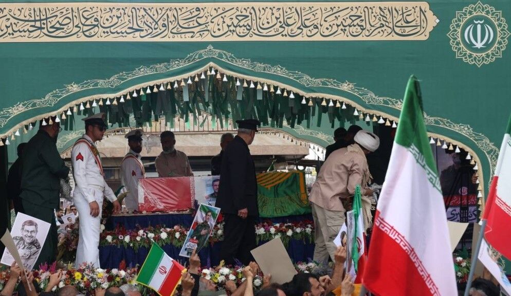 نماینده آبادان: تنگه هرمز به نام «شهید تنگسیری» نام‌گذاری شود