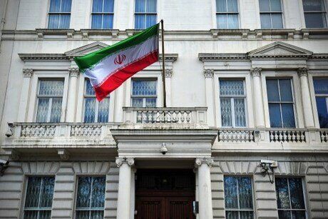 سفارت ایران: انگلیس در سمت درست تاریخ بایستد