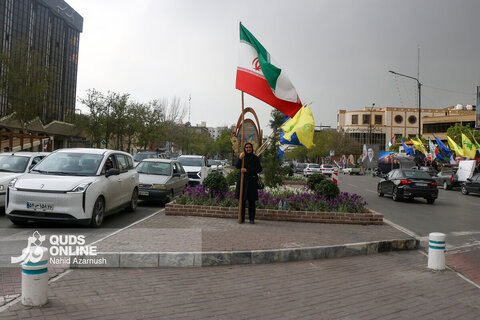 گزارش تصویری | این پرچم زمین نمی‌ماند