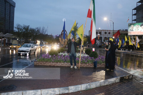 گزارش تصویری | این پرچم زمین نمی‌ماند