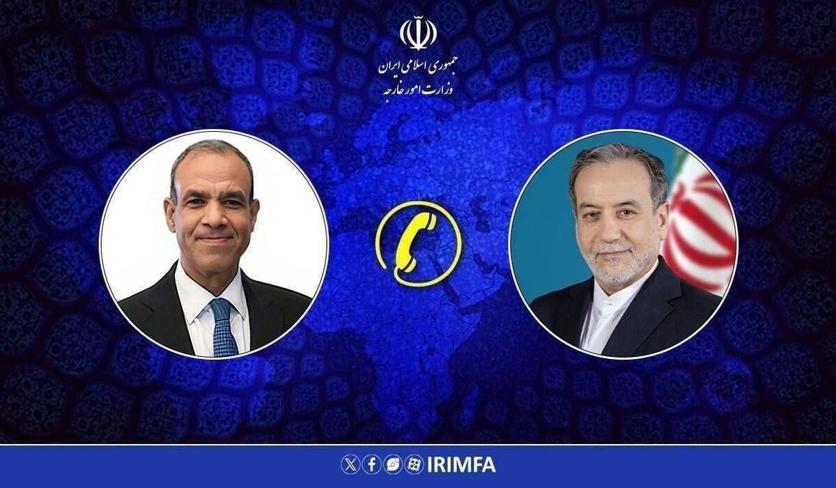 وزیران امور خارجه ایران و مصر تلفنی گفت وگو کردند