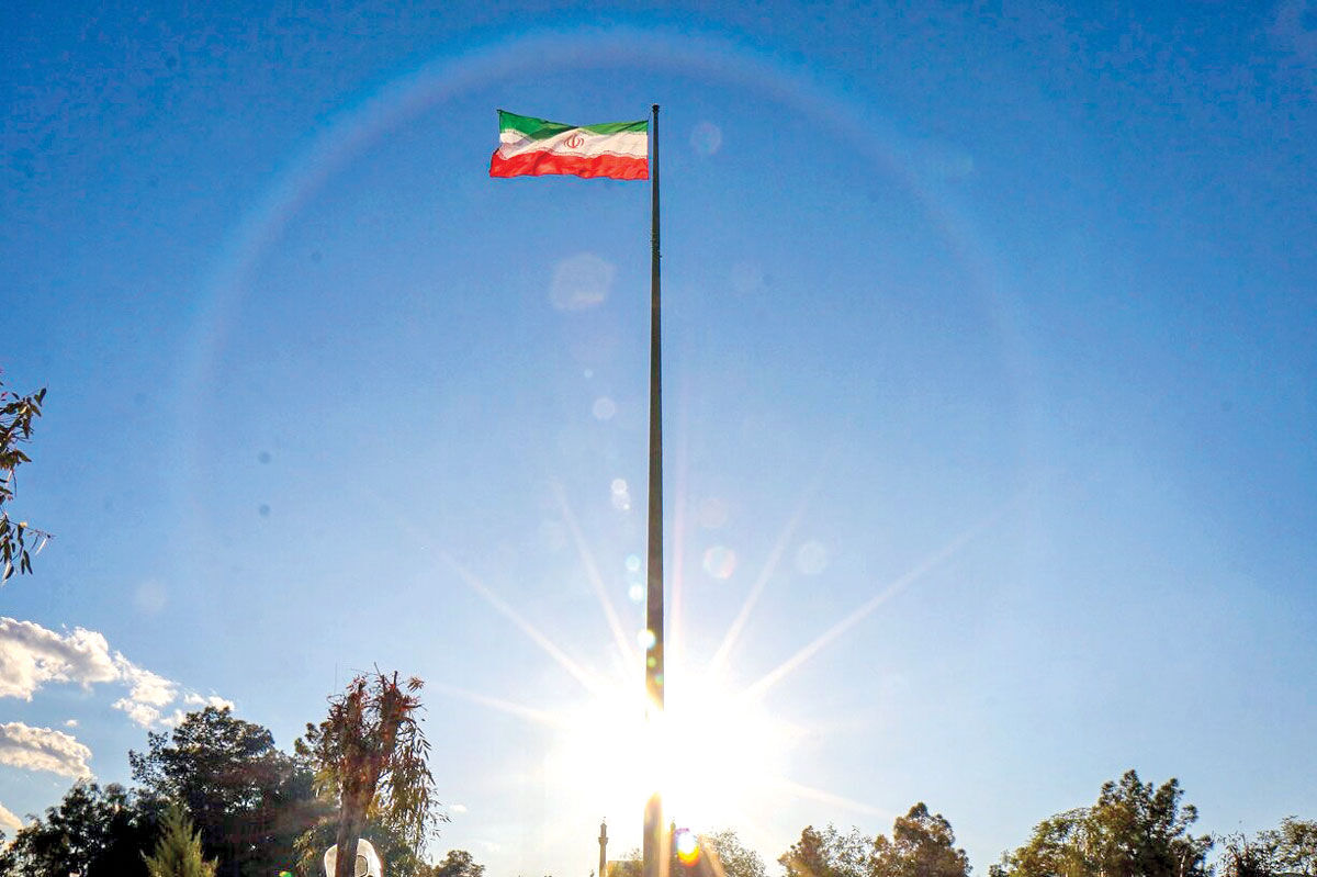 آن‌سوی رنج، خورشید ایستادگی طلوع می‌کند