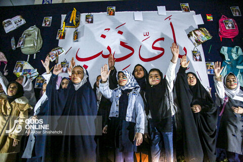 دهه نودی ها پای کار انقلاب در تجمعات شبانه مشهد