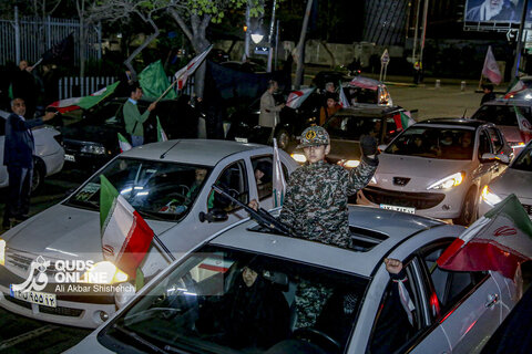 دهه نودی ها پای کار انقلاب در تجمعات شبانه مشهد