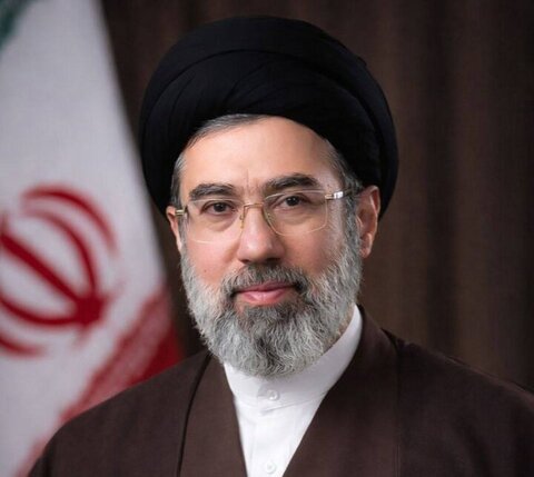 با پیشنهاد رئیس قوه‌ قضاییه؛ رهبر معظم انقلاب با عفو و تخفیف مجازات بیش از ۲۵۰۰ محکوم موافقت کردند