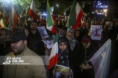 مراسم تشییع پیکر مطهر پرستار شهید «حسین عشقی» در مشهد