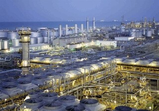 پالایشگاه ساتورپ عربستان پس از حملات اخیر تعطیل شد