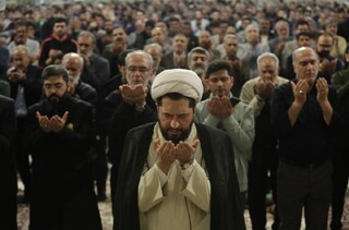 استغاثه به حضرت ولی‌عصر (عج) در پناهگاه شمس‌الشموس(ع)