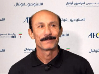سلبریتی غریبه با وطن به چه درد می‌خورد؟ / به خاطر وطن سرمان را جلو توپ چرمی می‌گذاشتیم و ادعایی هم نداشتیم