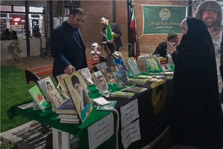 برگزاری برنامه‌های متنوع در کتابخانه‌های رضوی با محوریت رهبر شهید (ره)