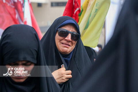 گزارش تصویری | اجتماع عظیم صادقیون و تشییع پیکر دو شهید جنگ رمضان در مشهد