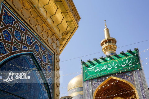 عکس | تصاویری از فضا آرایی حرم مطهر رضوی در آغاز دهه کرامت