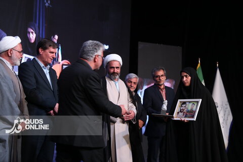 گردهمایی بزرگ اصحاب فرهنگ، هنر، رسانه و قرآن خراسان رضوی - مشهد