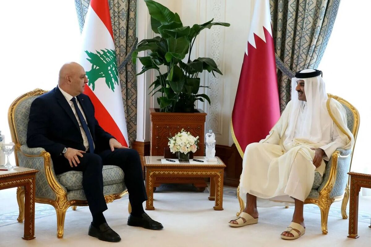 تماس تلفنی امیر قطر با جوزف عون؛ تأکید بر توقف تنش‌ها و حاکمیت دولت بر تمام قلمرو لبنان