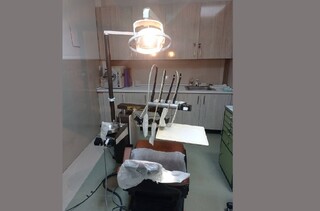 اهدای یک یونیت دندانپزشکی؛ هدیه خادم گمنام به دارالشفای حرم رضوی
