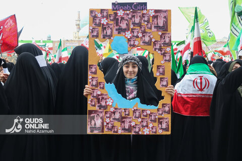 گزارش تصویری | اجتماع بزرگ «مشت‌های گره‌کرده» در حرم مطهر رضوی