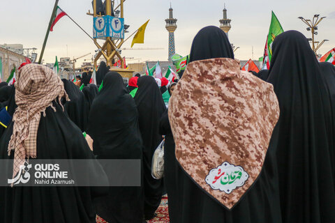 گزارش تصویری | اجتماع بزرگ «مشت‌های گره‌کرده» در حرم مطهر رضوی