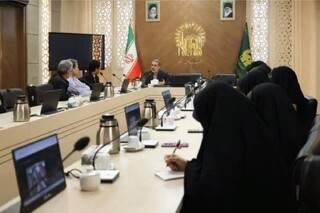 بررسی جایگاه معارف رضوی در اندیشه و مکتب فکری قائد شهید رضوان الله تعالی علیه در کتابخانه رضوی
