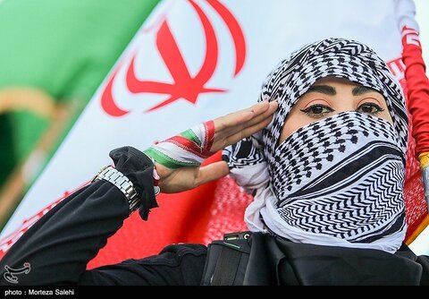 اجتماع دختران جان فدای ایران در نصف جهان