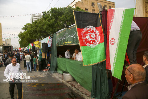 جشن میلاد امام رضا ع در خیابان امام رضا ع مشهد
