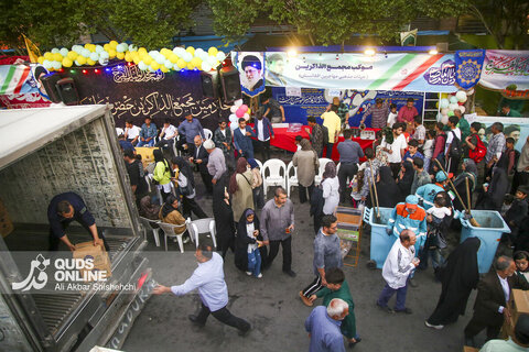 جشن میلاد امام رضا ع در خیابان امام رضا ع مشهد