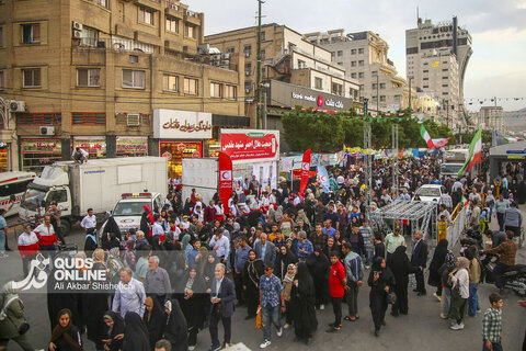 جشن میلاد امام رضا ع در خیابان امام رضا ع مشهد