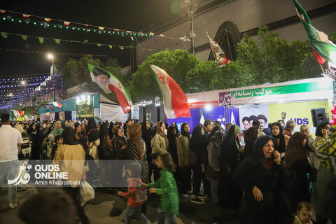 جشن میلاد امام رضا(ع) در خیابان‌های منتهی به حرم مطهر رضوی - 2