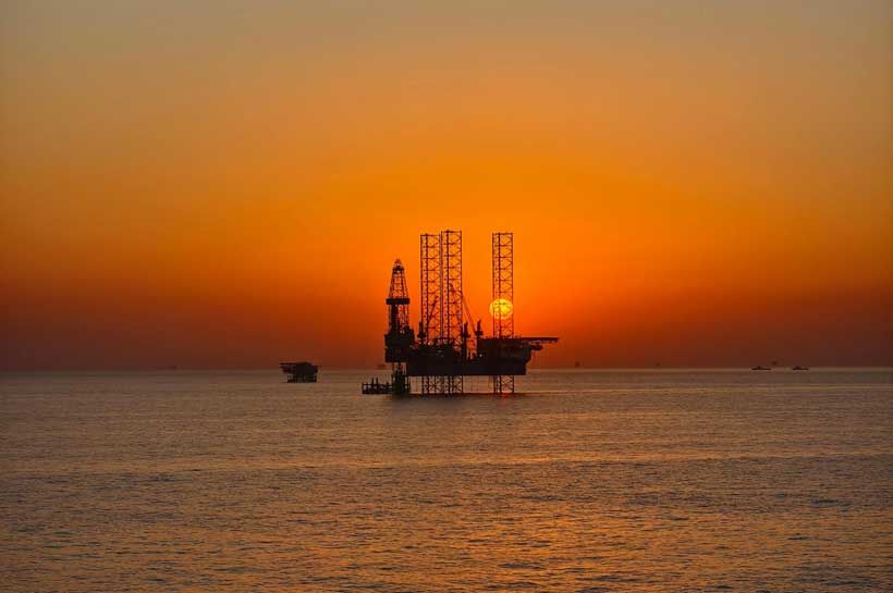 تثبیت قیمت نفت بالای ۱۰۰ دلار؛ بازارهای جهانی وارد فاز ناپایداری شدند
