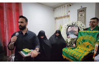 تجلیل از رشادت‌های شهید تنگسیری در دهه کرامت ؛ کاروان «زیر سایه خورشید»یاد «سردار تنگه هرمز» را،زنده کرد