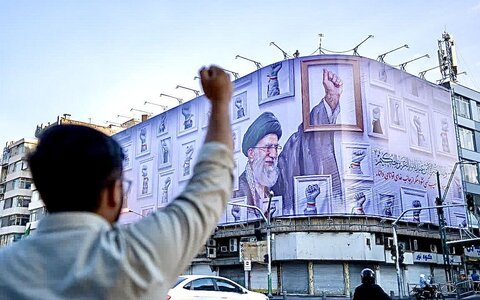 دیوارنگاره جدید جمهوری رونمایی شد / پیوستن بیش از ۳۱ میلیون ایرانی به پویش «جانفدا»