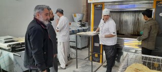 بازدید سرزده مدیر جهاد کشاورزی فریمان از نانوایی‌های روستای کته‌ شمشیر