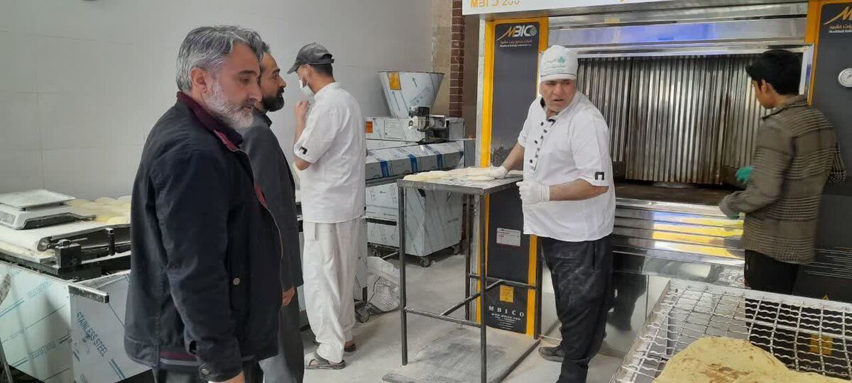 بازدید سرزده مدیر جهاد کشاورزی فریمان از نانوایی‌های روستای کته‌ شمشیر