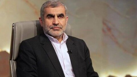 نیکزاد: رهبر شهید، جان فدای ملت ایران شد