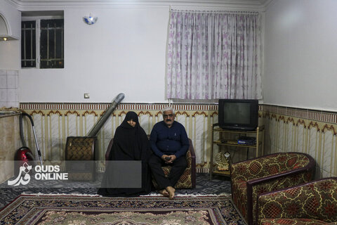 گزارش تصویری |  آقای محمد خیابانی نژاد، منزل خود را به صورت رایگان در اختیار خانواده‌ای از کرمان برای اسکان قرار داده است .