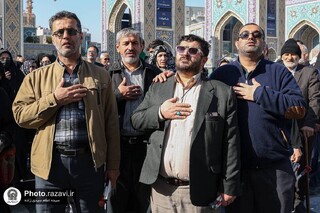 سکوتِ شنیدنی، قدم‌های بی‌لکنت؛ حماسهٔ مهرِ رضوی در حریمِ امام رضا (ع)