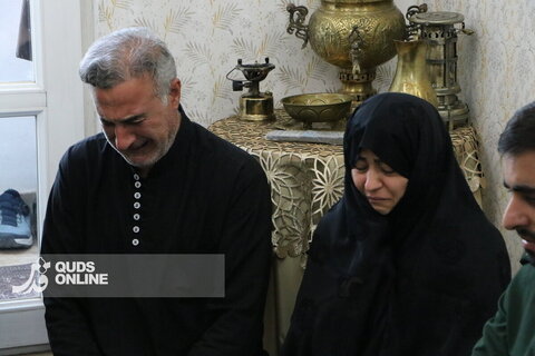 گزارش تصویری | دیدار کاروان خادمان حرم مطهر رضوی با خانواده شهدای تخریب در زنجان