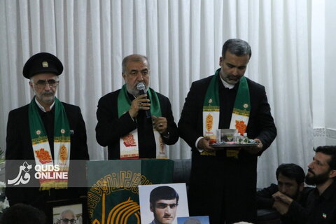 گزارش تصویری | دیدار کاروان خادمان حرم مطهر رضوی با خانواده شهدای تخریب در زنجان