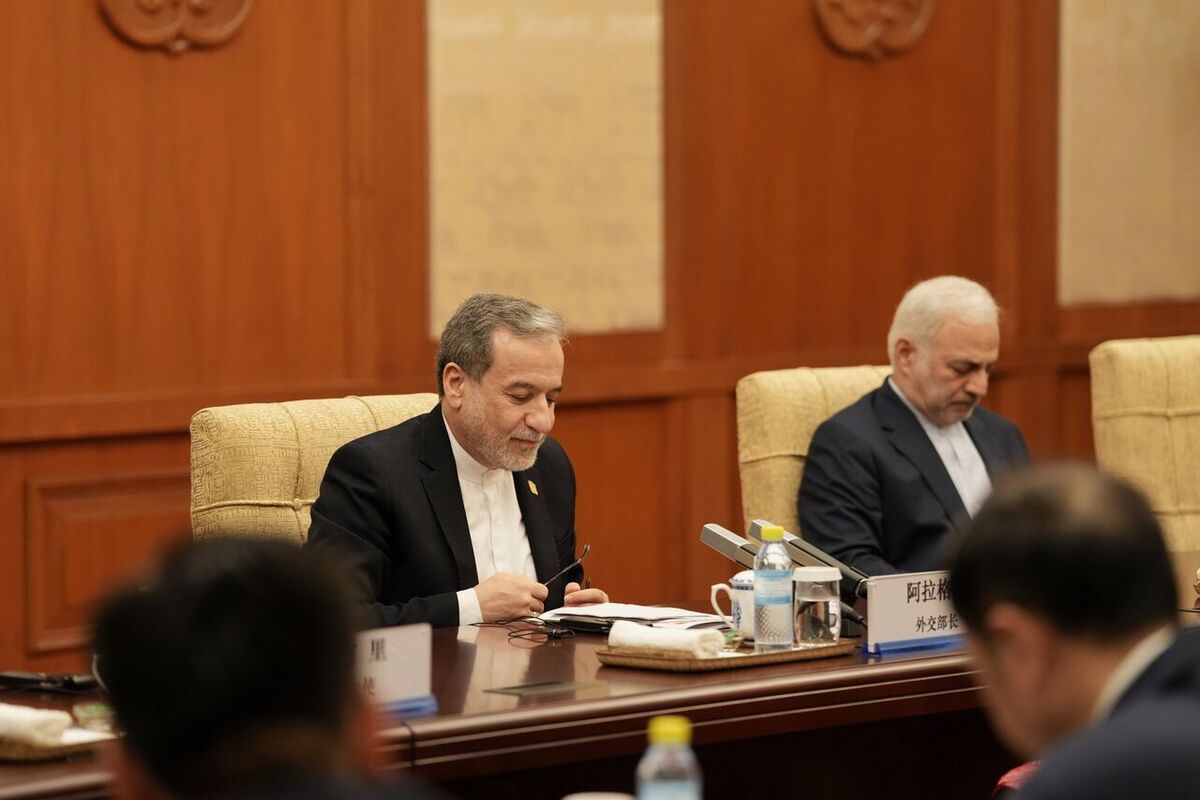 عراقچی: هیچ مانعی در تنگه هرمز ایجاد نکرده‌ایم