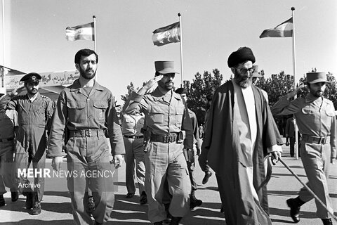 عکس | تصاویری خاص و کمتر دیده شده از امیر سپهبد شهید علی صیاد شیرازی
