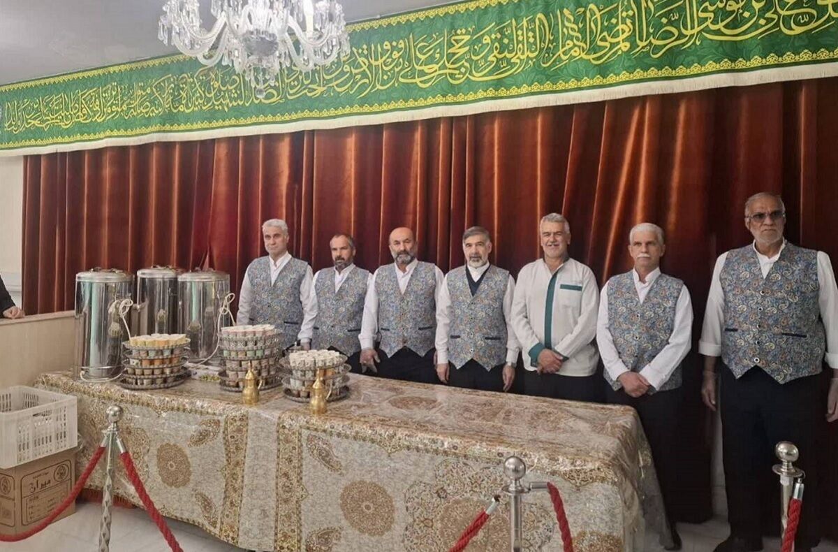 وقتی عطر «قهوه یزدی» در صحن و سرای رضوی می‌پیچد