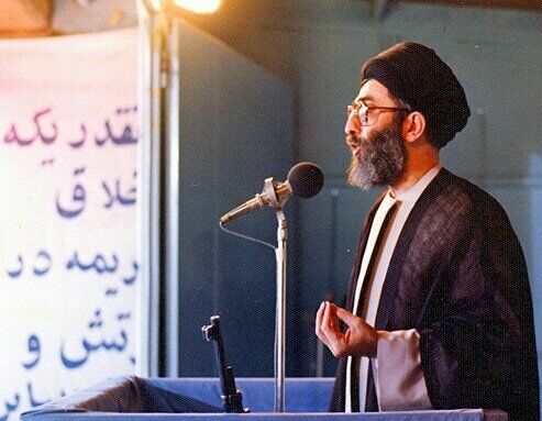 فیلم | رهبر شهید: تا نفس می‌کشم، اجازه نخواهم داد که بیگانگان با مصالح ایران بازی کنند
