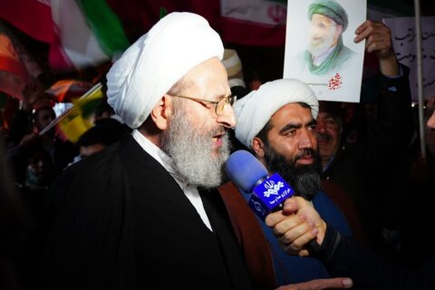 ارکان سه‌گانه پیروزی جبهه حق بر جنود شیطان در کلام آیت‌الله فقیهی/ رهبری، وحدت و اقتدار نظامی؛ کلیدواژه‌های پیروزی بر دشمنان