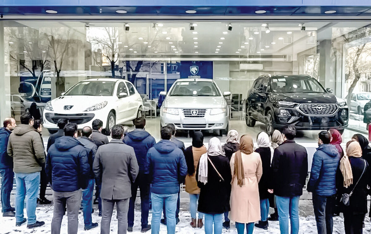 پول‌های پارک‌شده در ثبت‌نام خودرو وارد بازار طلا شد