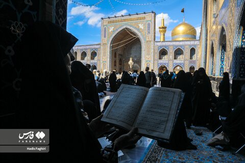 صحن‌ و سرای حرم امام رضا(ع) لبریز از سلام